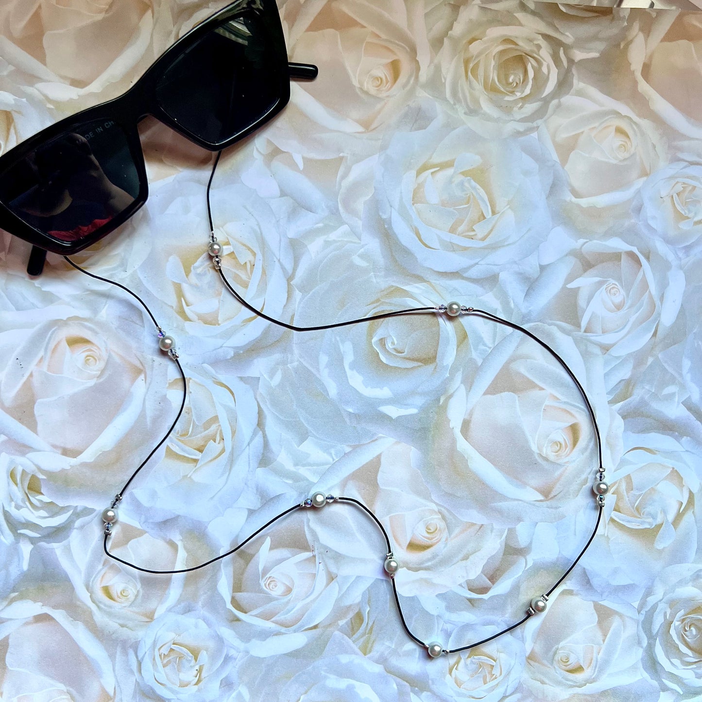 simple beaded glasses lanyard chain