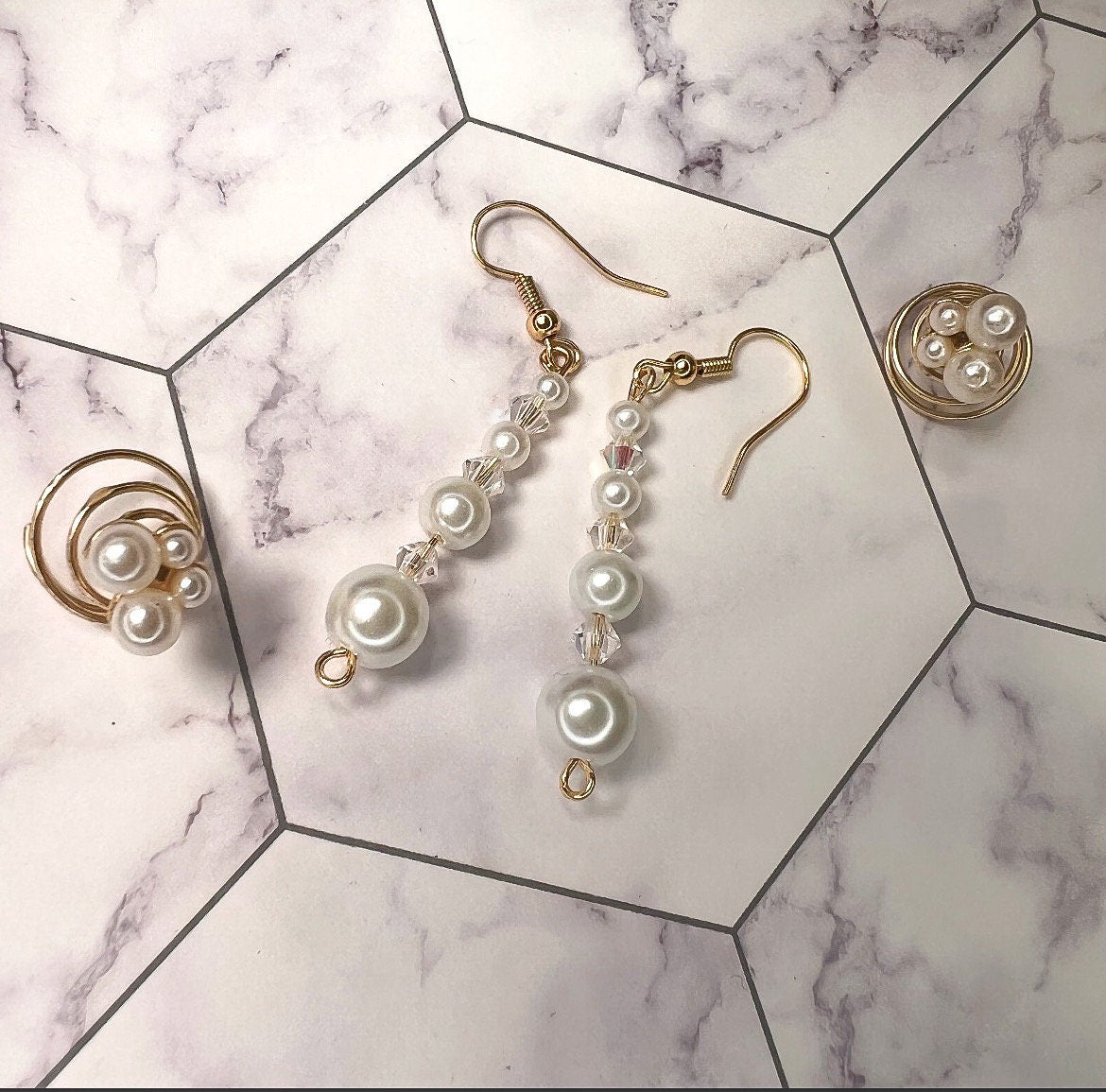 Dangly Elegant Pearl Bead Earrings with Czech Crystal