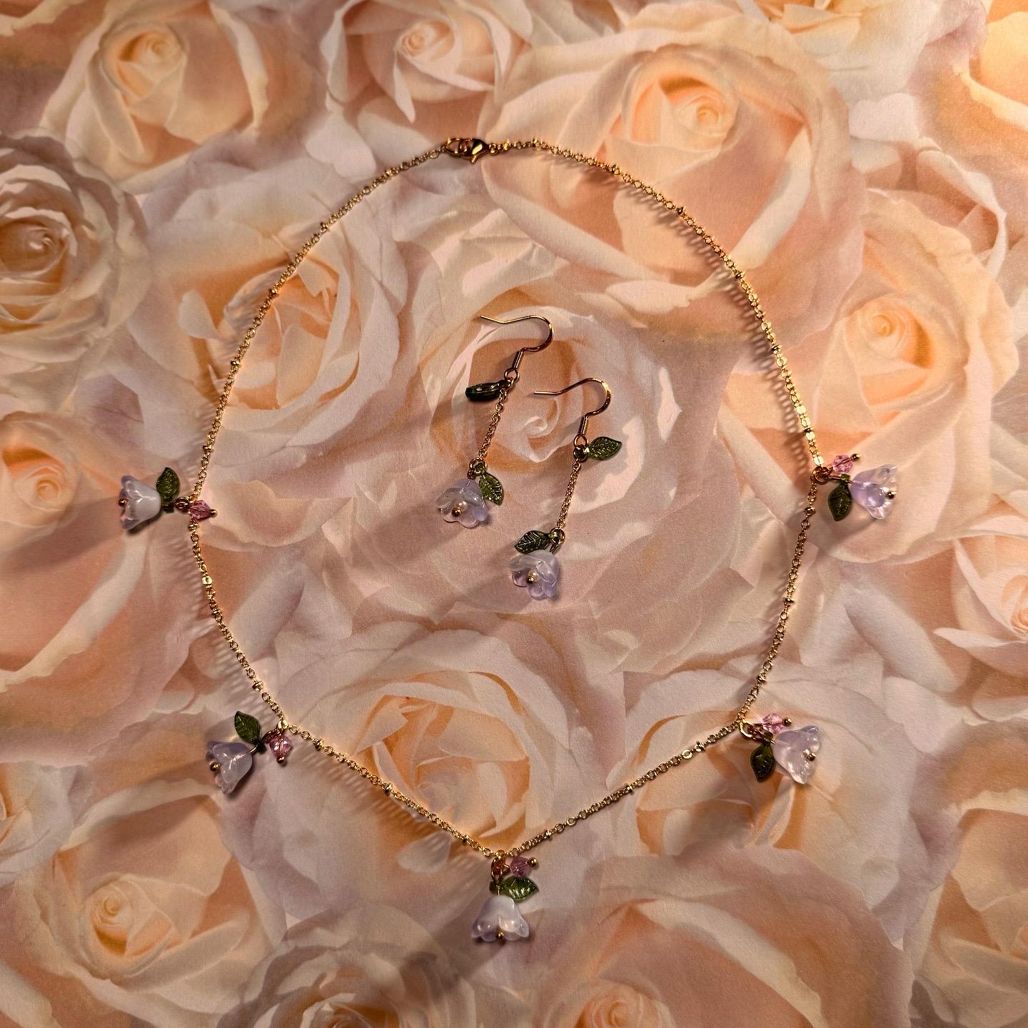 Floral Necklace and Earrings Set – Gold-Plated Jewelry with Delicate Purple or Pink Flowers