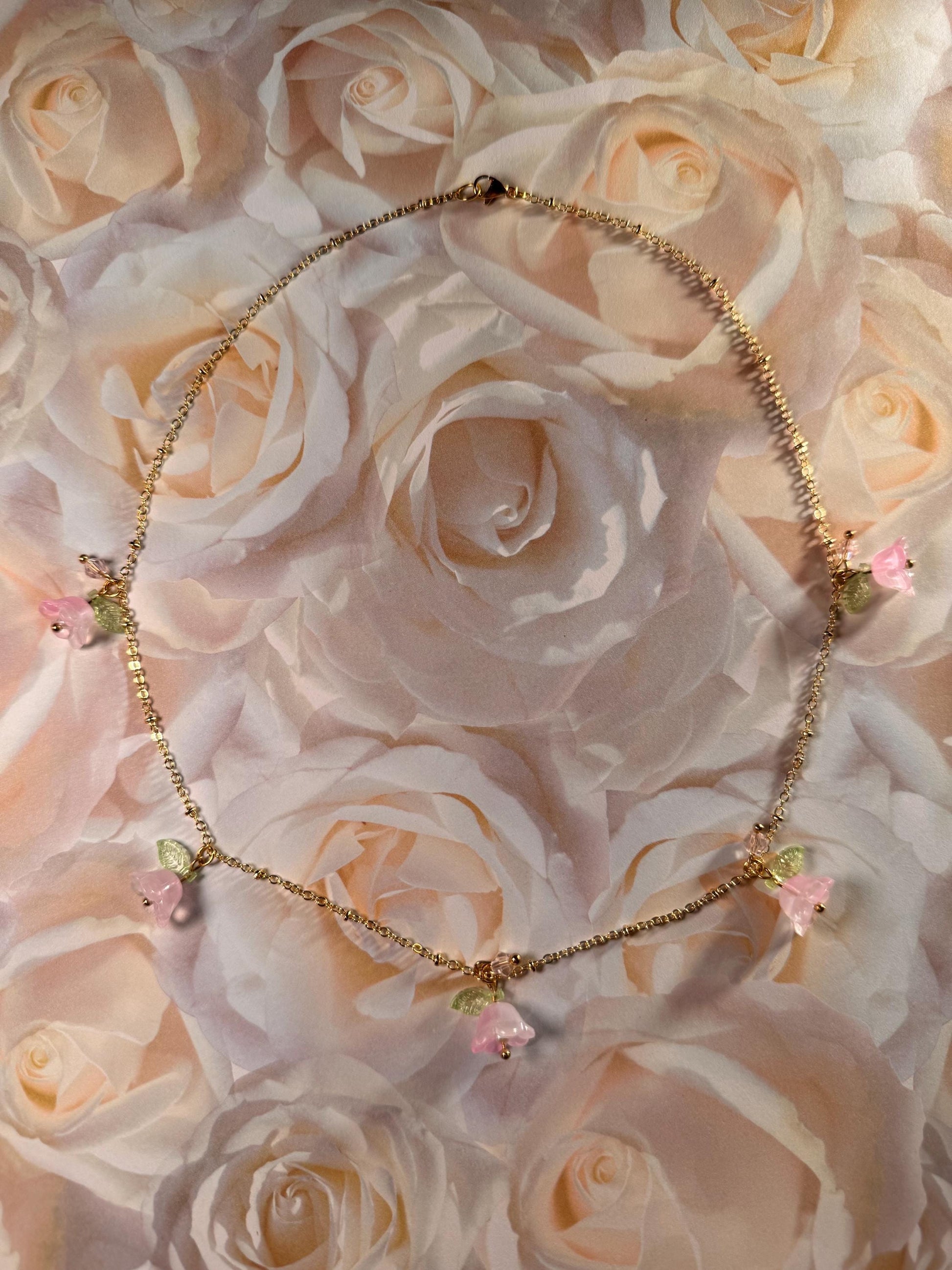 Floral Necklace Gold-Plated Jewelry with Delicate Purple or Pink Flowers