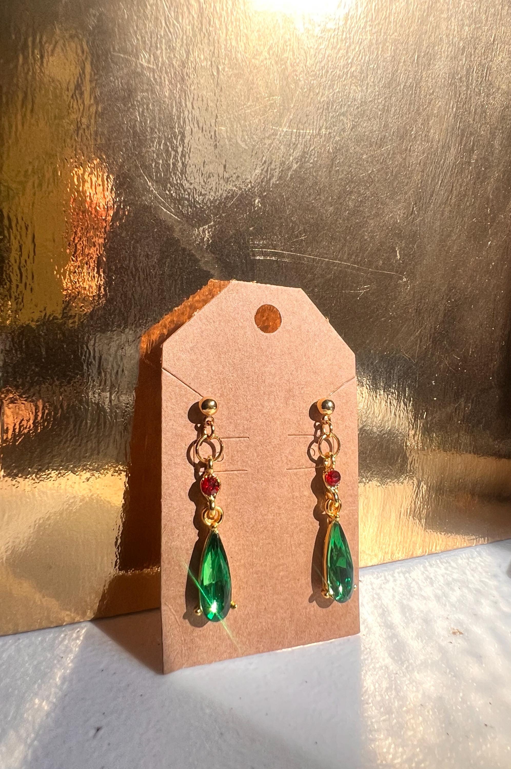 Howl-Inspired Gold-Plated Green Crystal Drop Earrings – Howl’s Moving Castle Jewelry