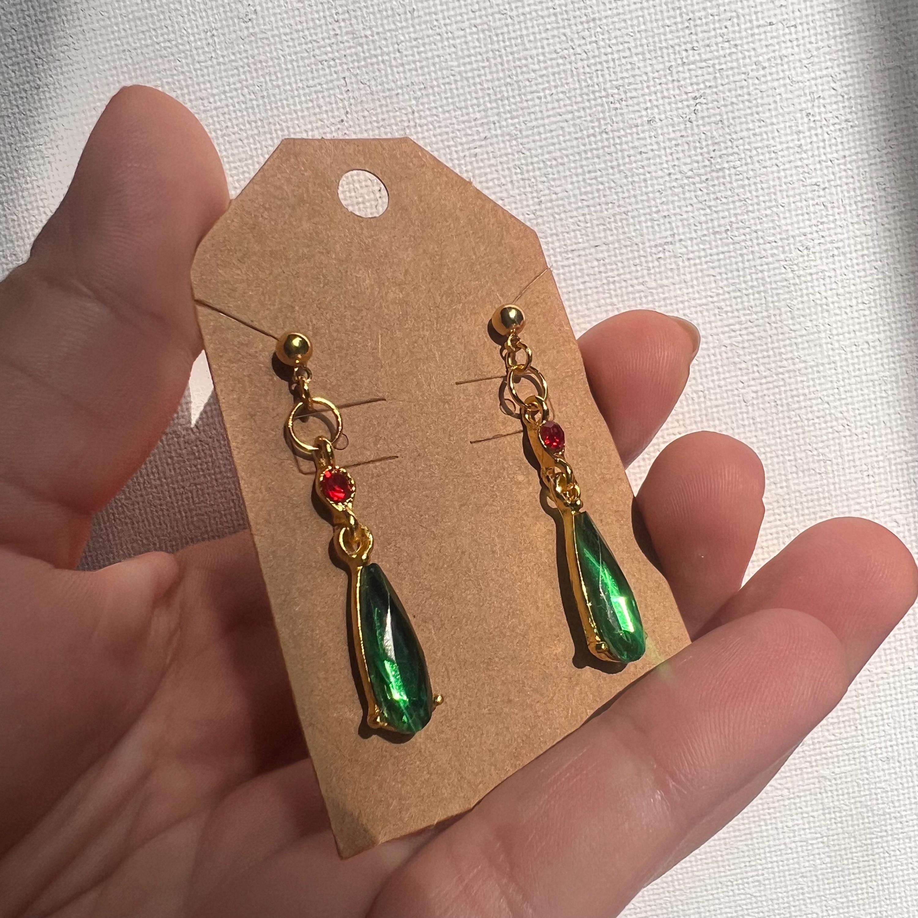 Howl-Inspired Gold-Plated Green Crystal Drop Earrings – Howl’s Moving Castle Jewelry